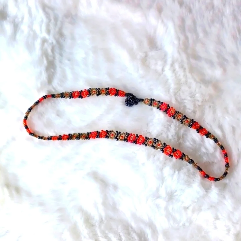 Beaded Red‎ & Black Flower Choker Necklace Handmade 18